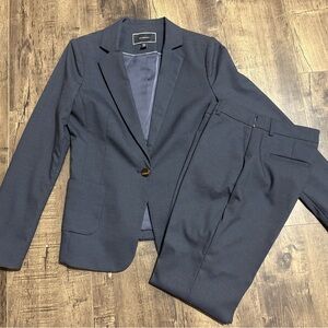 Le Chateau Women’s Navy Blue Suit Set